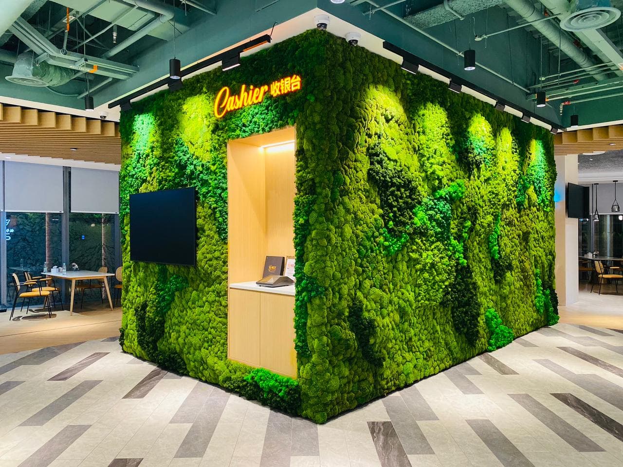 Artificial Green Wall commercial installation